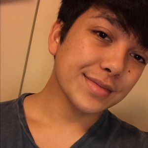 Meet your Posher, Bob